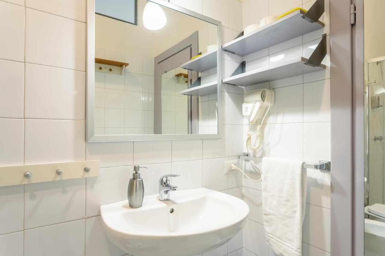 Luna Homes - Studio In Farini Mediolan Zewnętrze zdjęcie
